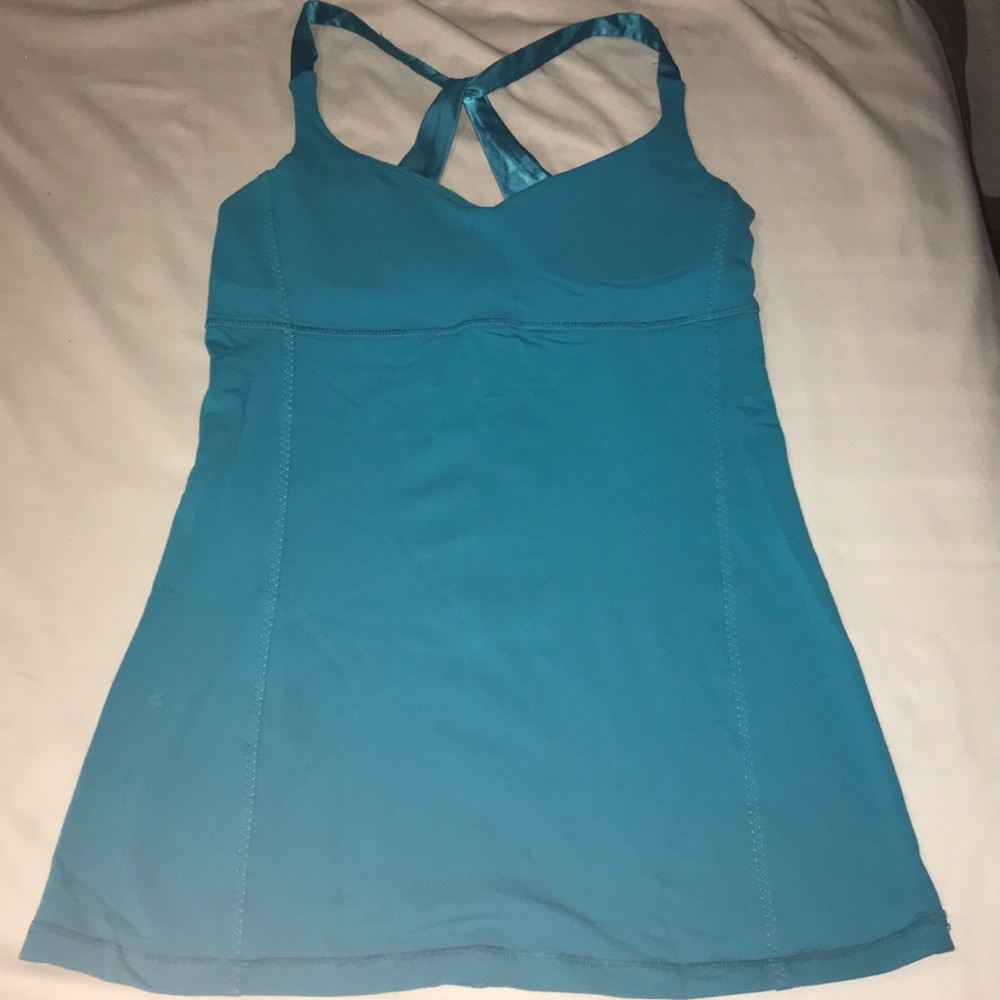Lululemon tank