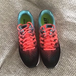 Nike Women’s Air Zoom Pegasus 33