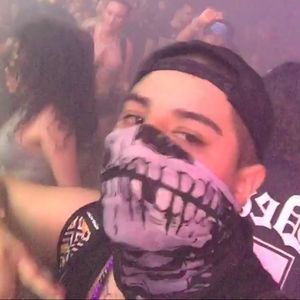 Meet your Posher, Edwin