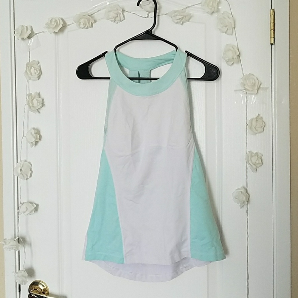 Lululemon open back top