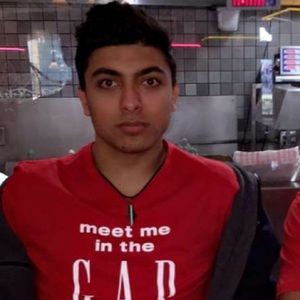 Meet your Posher, Ashraf