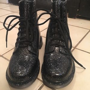 💥FINAL PRICE💥 Sparkly Black Combat Boots!