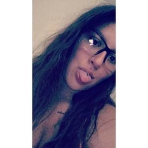 Meet your Posher, Sabrina