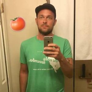 Meet your Posher, Eric