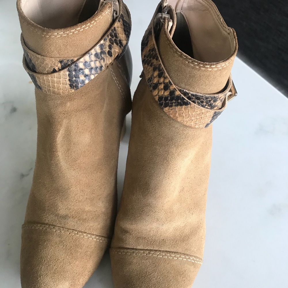 Zara Suede booties