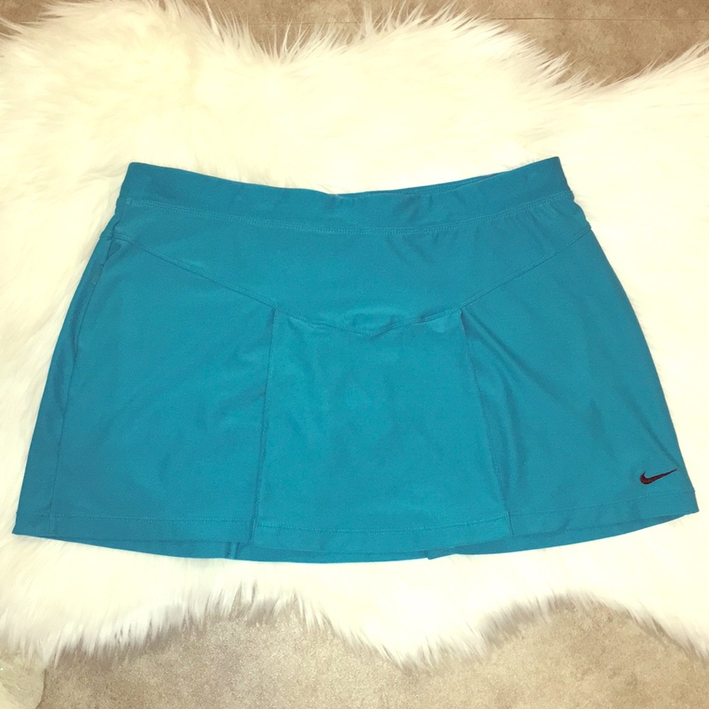 💙💪💙Nike Dry Fit Pleated Skort 💙💪💙
