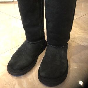 Ugg Classic tall boots
