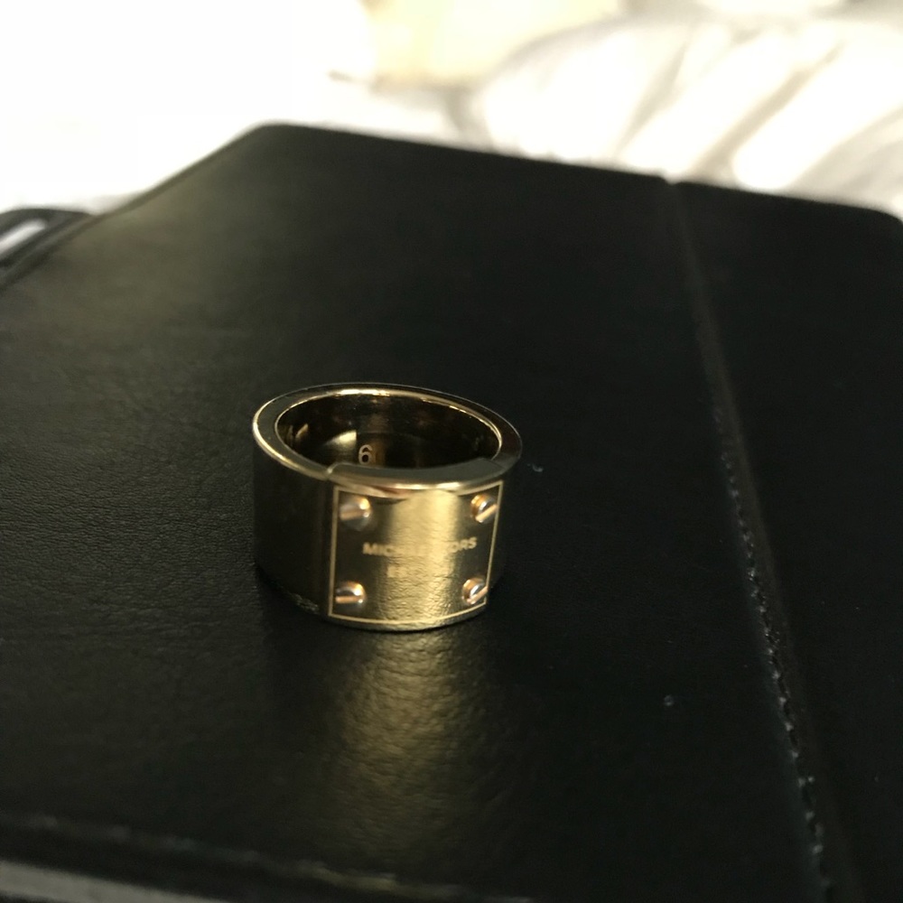 Michael Kors gold plaque logo barrel ring