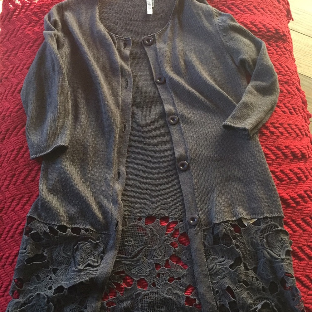 Sweater - Picture 2 of 2