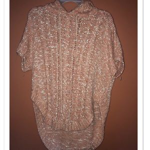 Orangish colored sweater hoodie 🍊