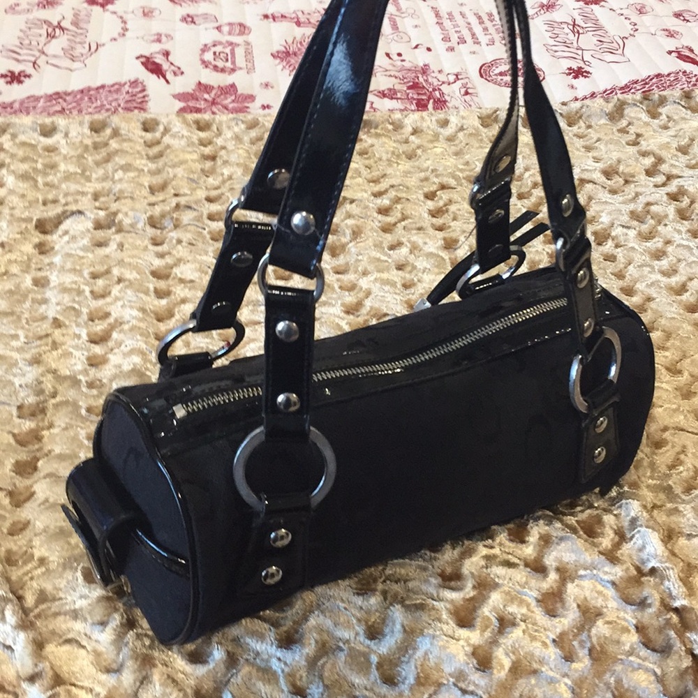Black Guess purse