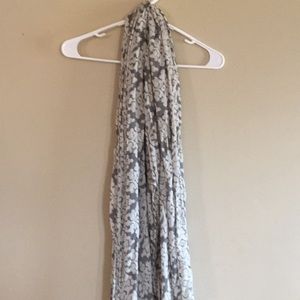 PPB Scarf in Breakfast in Berkshire