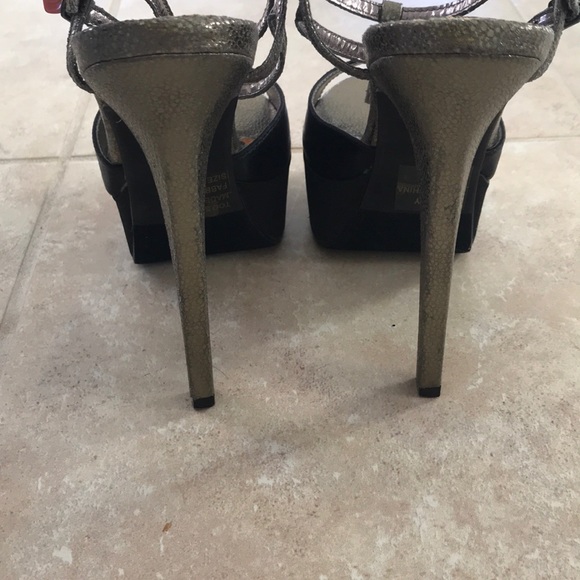 New 2 LIPS TOO Peep Toe Satin Platform Shoes Sz 9 - Picture 5 of 6