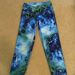 Athleta Workout Capris