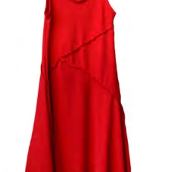SALE ❗️RED ASYMMETRICAL SLEEVELESS DRESS - Picture 2 of 2