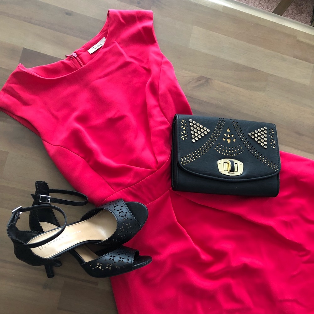 Red/pink, knee-length cocktail dress. Size xs.