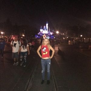 Meet your Posher, Alexandra