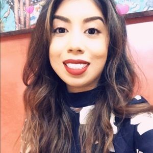 Meet your Posher, Nadia