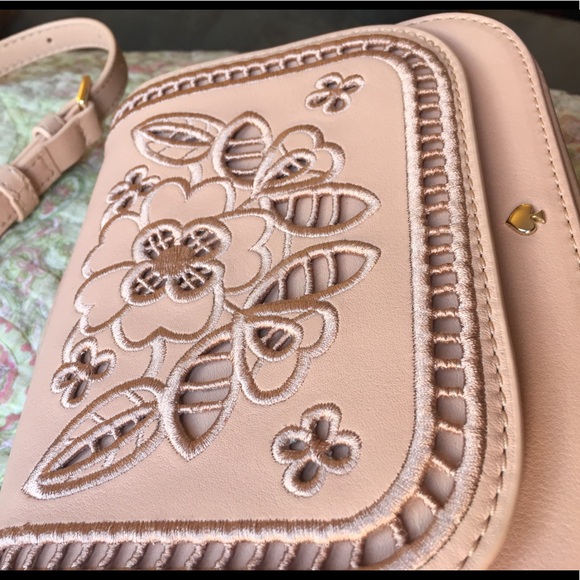 Kate Spade Madison Ave collection crossbody - Picture 7 of 8