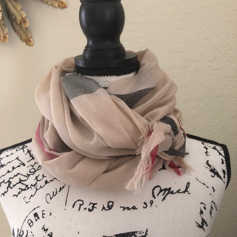 Plaid scarf