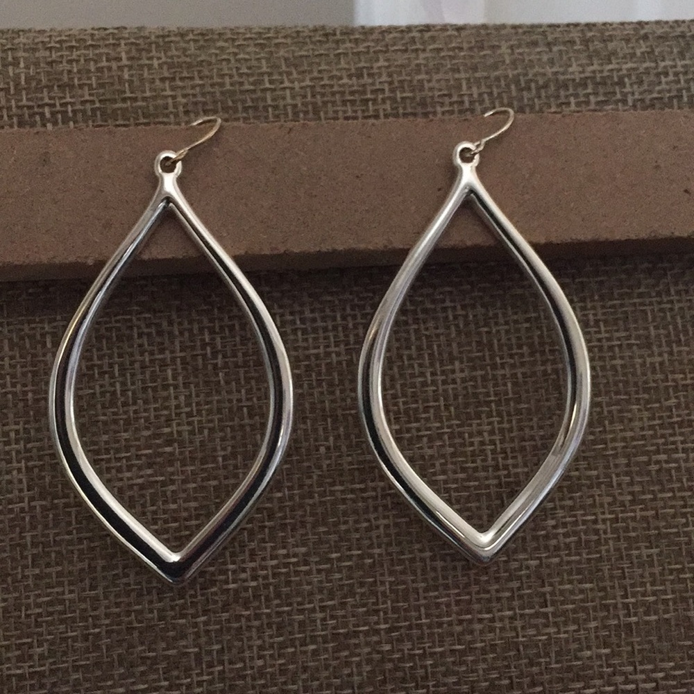 Layla earrings