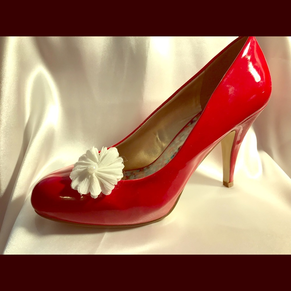 Pair of Shoe Clips