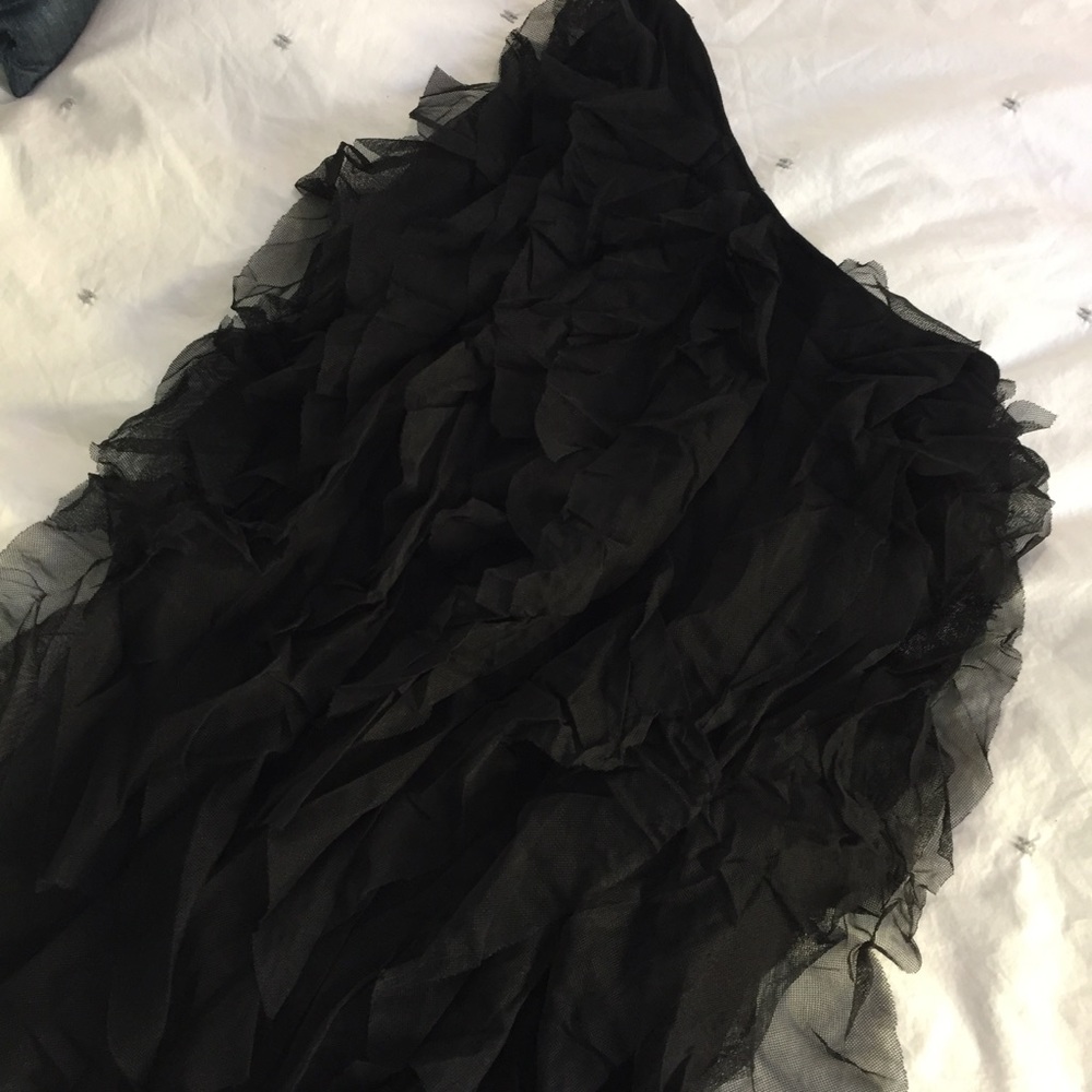 Off Shoulder Ruffle Dress - Picture 3 of 6