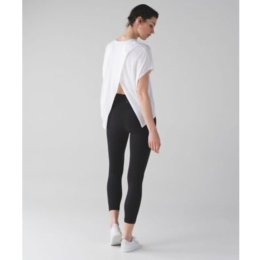 Lululemon Devout SS