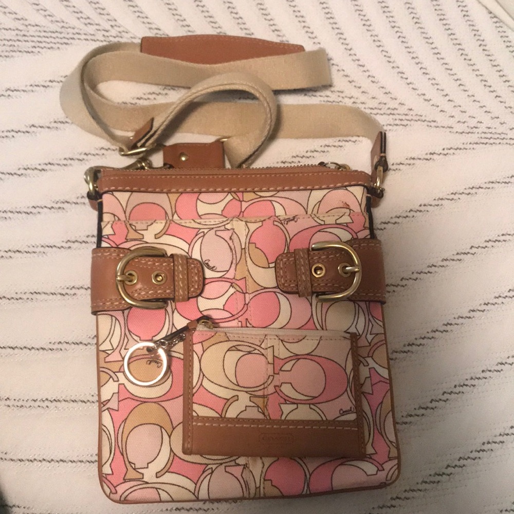 Coach Crossbody Bag with change purse!!