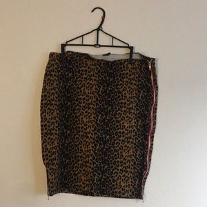 Switchblade Stiletto cheetah print skirt