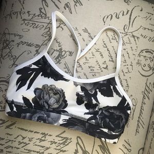 Lululemon bra