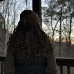 Meet your Posher, Julia