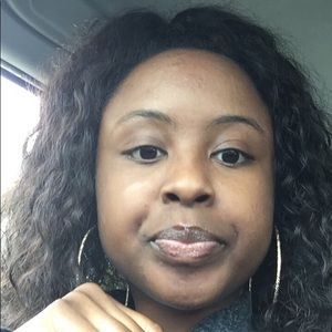 Meet your Posher, Jasmine