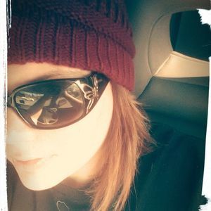 Meet your Posher, Julia