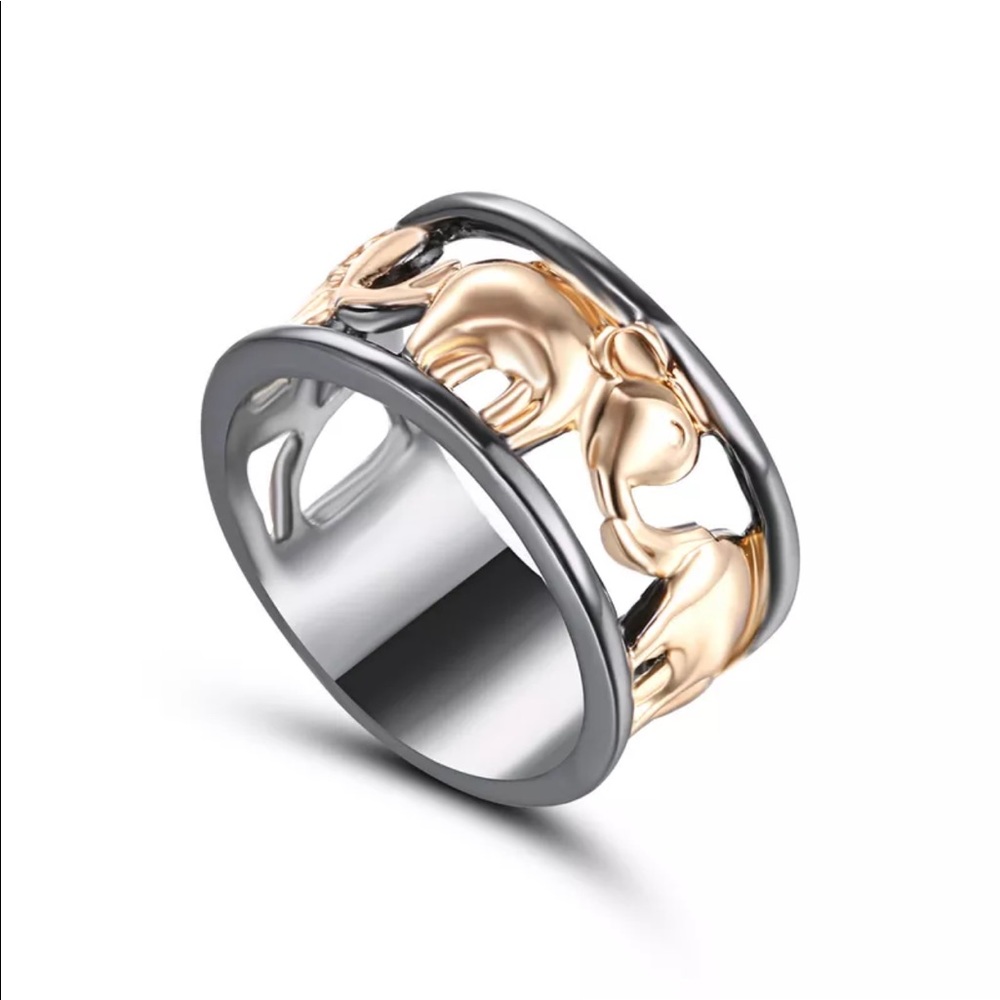 NWT silver and gold tone elephant 🐘 ring