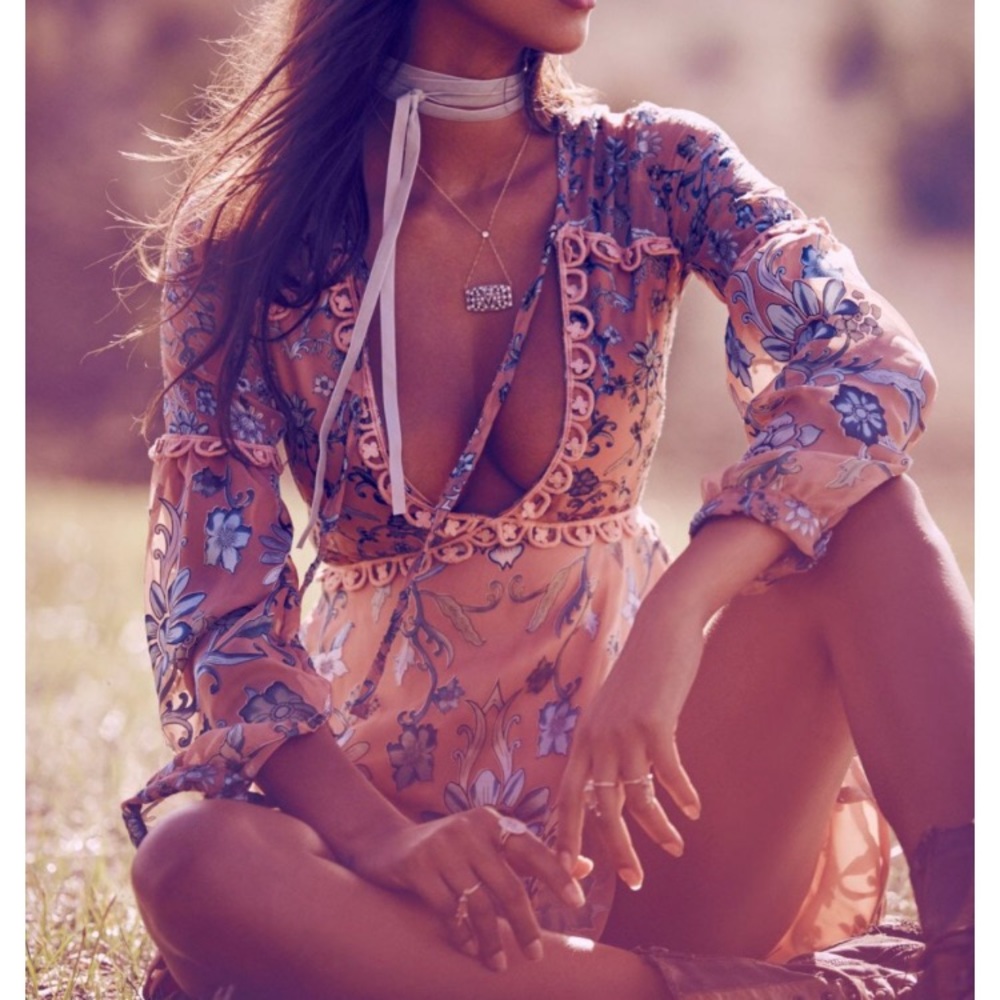 For love and lemons saffron mini