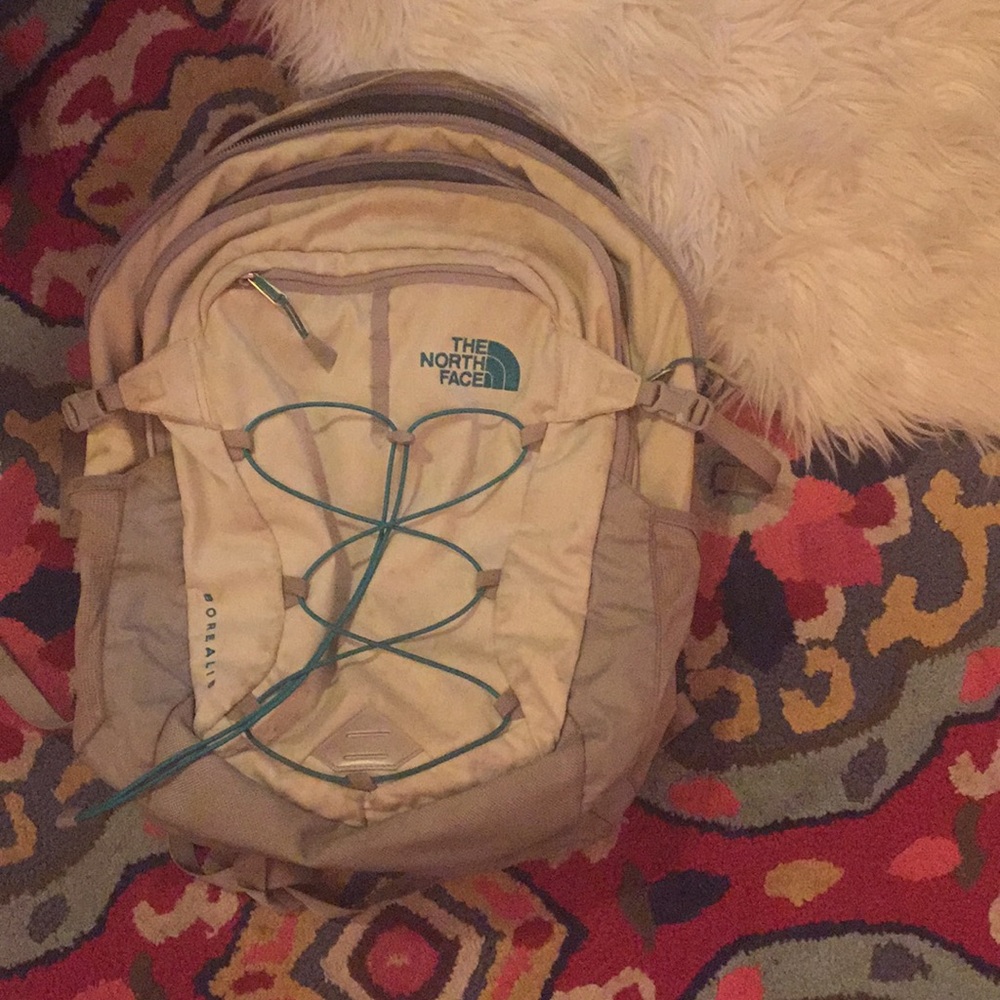 Northface Borealis grey and teal backpack !!!!!