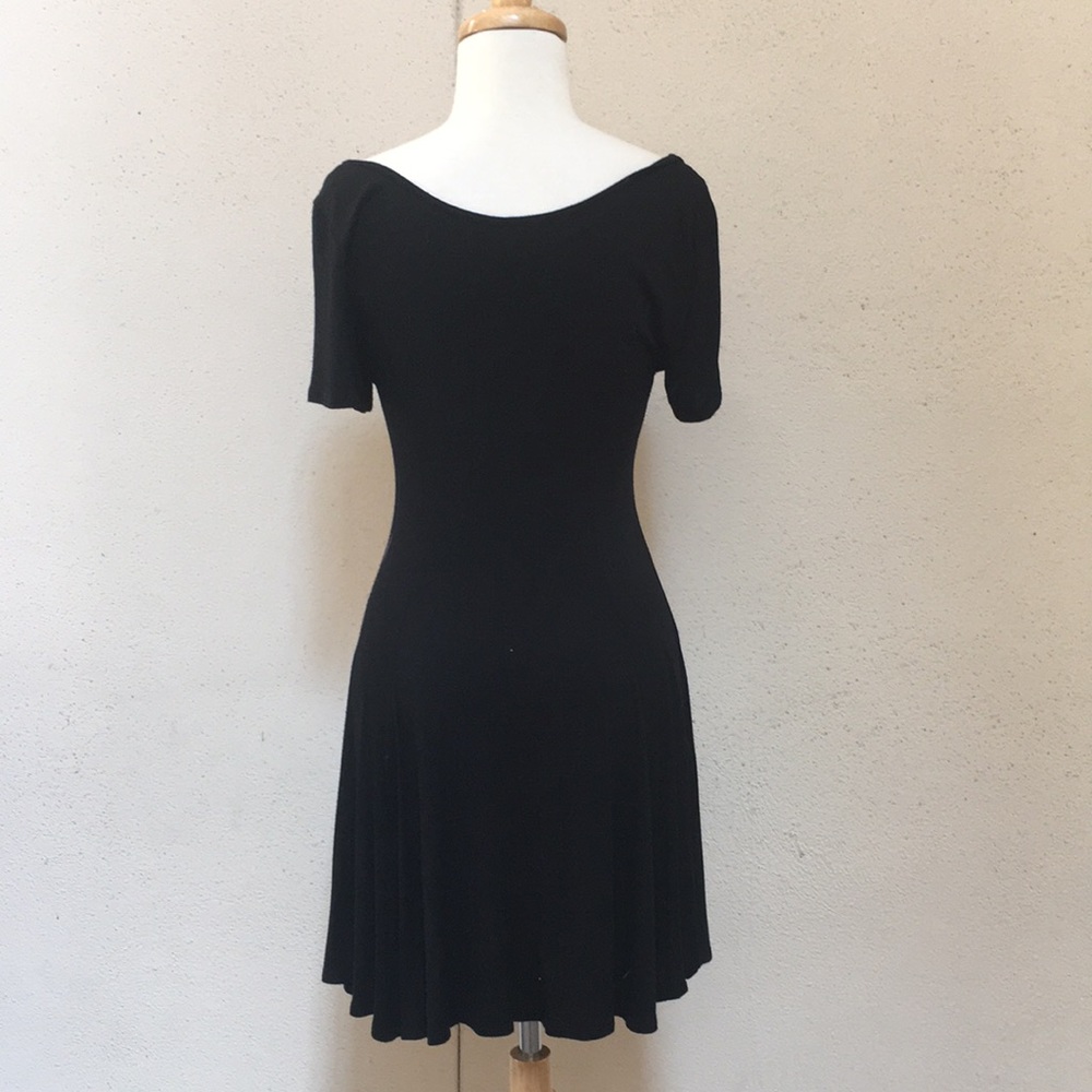 Black S/S Casual Swing Dress