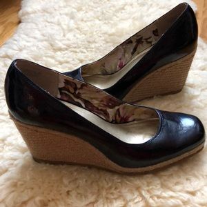 AK Anne Klein wedge in Dark Blue (Navy)