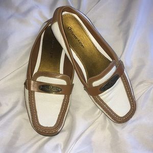 Etienne Aigner leather loafers