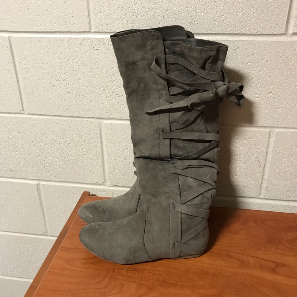 ShoeDazzle Overtheknee Boots