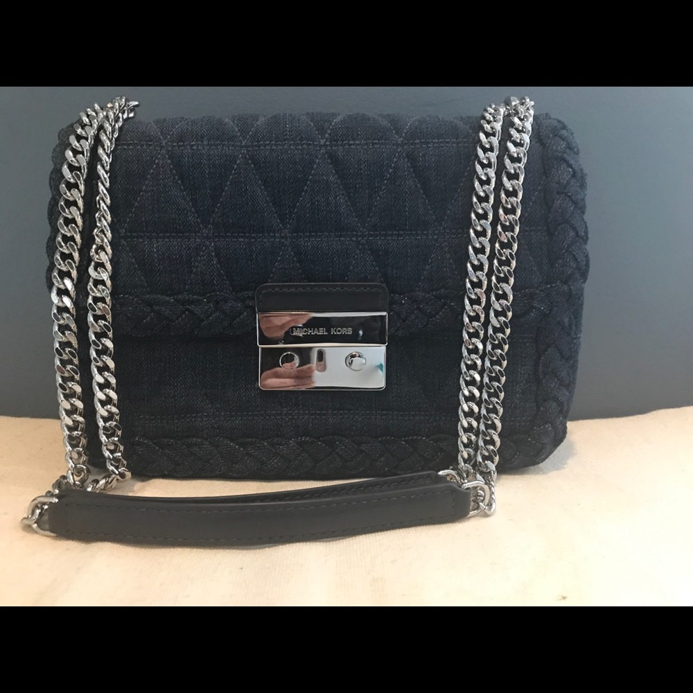 Michael Kors Hangbag