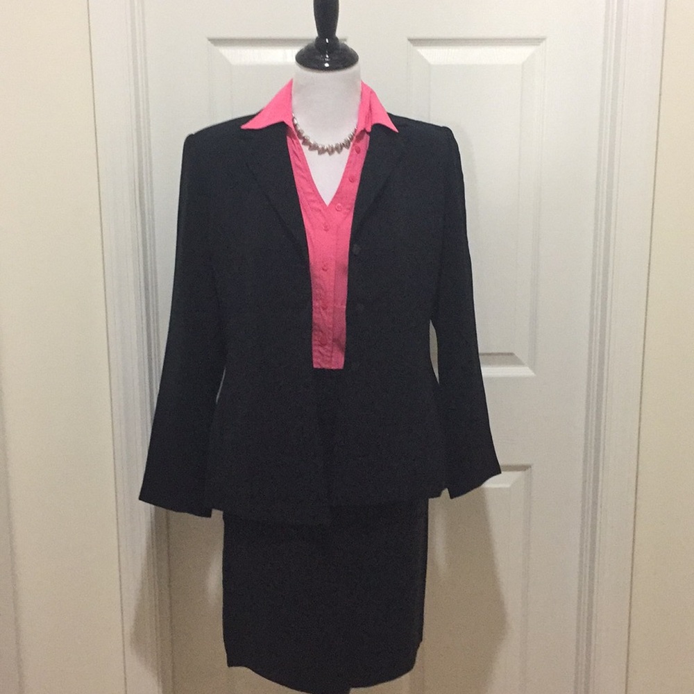 Kasper Classic Skirt Suit