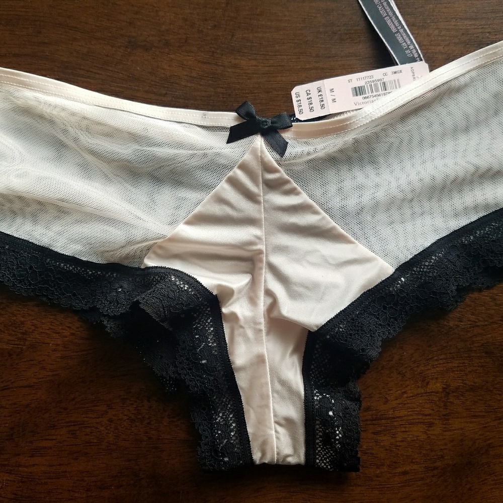 Victorias Secret Very Sexy Bow Back Pink ivory
