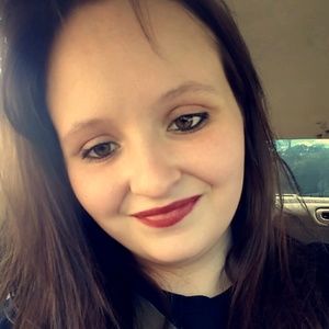 Meet your Posher, Tonya