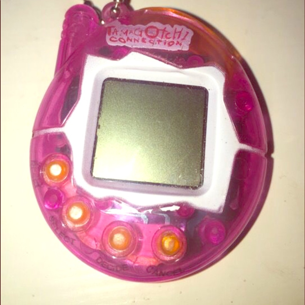 Tomagotchi Connection Electronic Keychain Pink