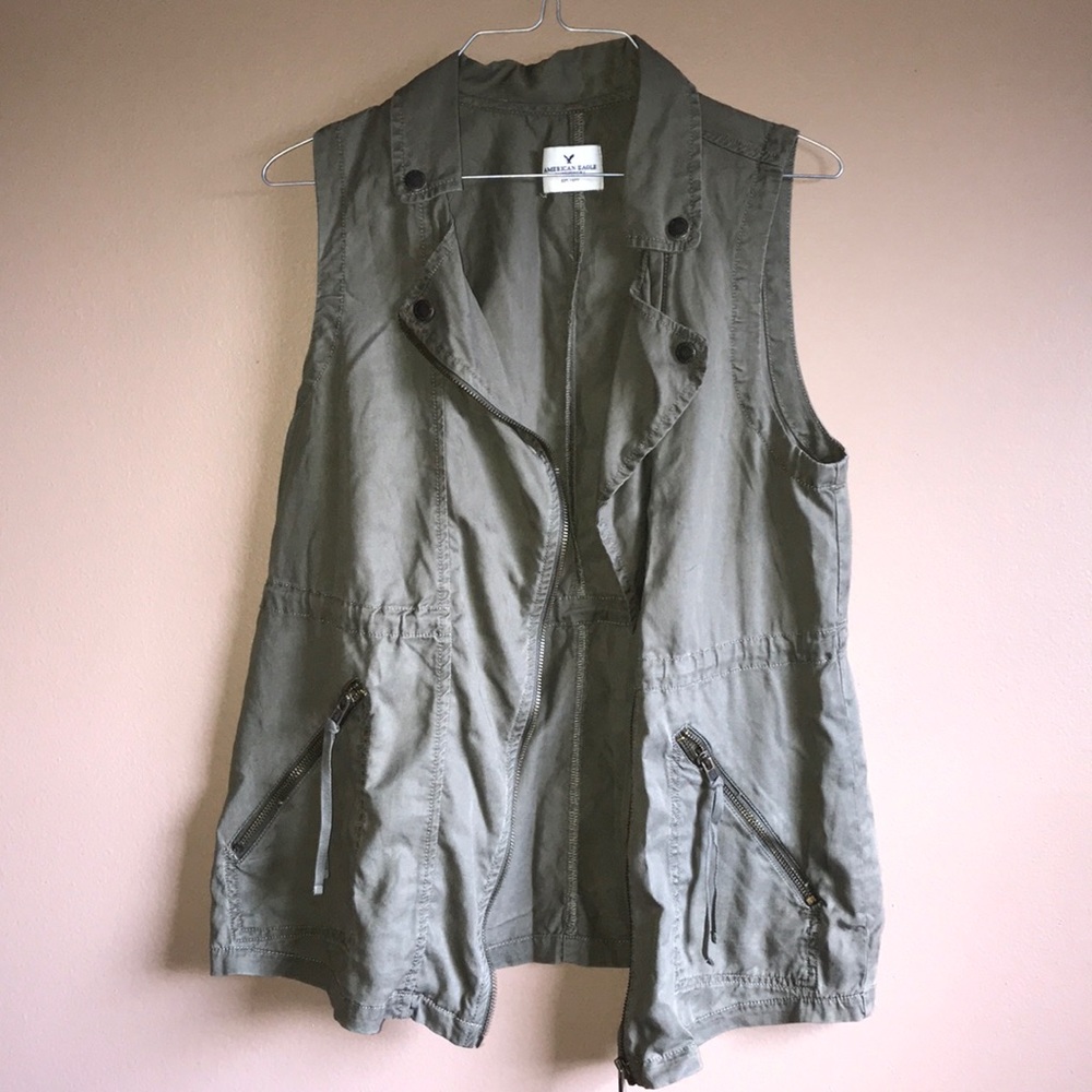 American eagle vest