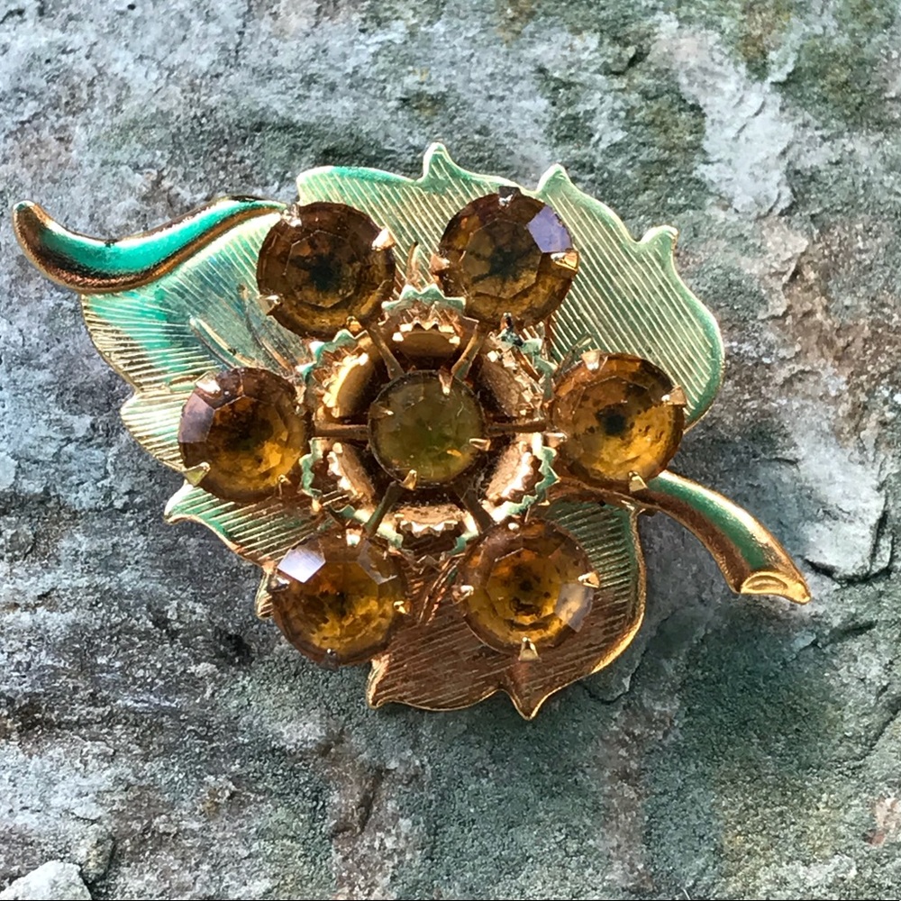 VTG Citrine Color Rhinestone Leaf Pin - Picture 3 of 8
