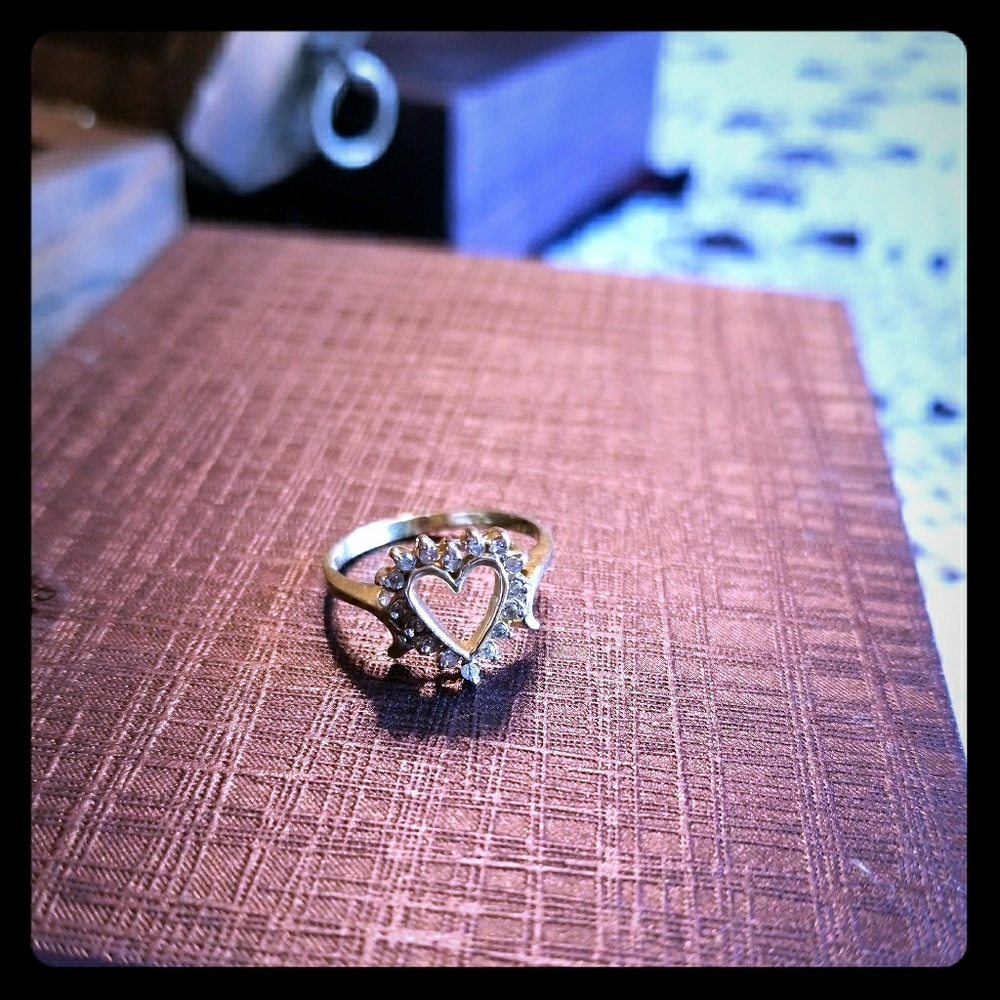 Heart Diamond Ring 10K Gold