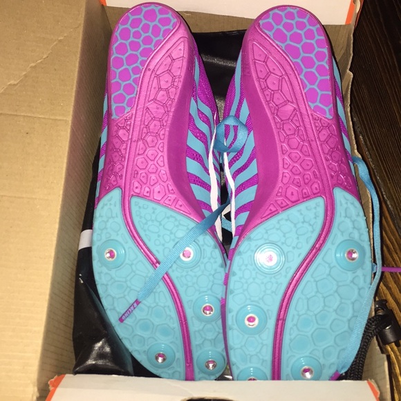 NEW. NIKE ZOOM D racing shoes - Picture 3 of 3